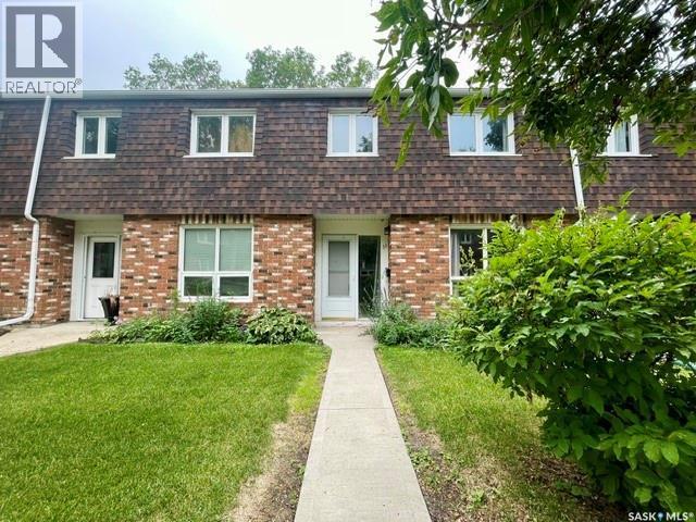 51 Spruceview Road, Regina, SK - Outdoor
