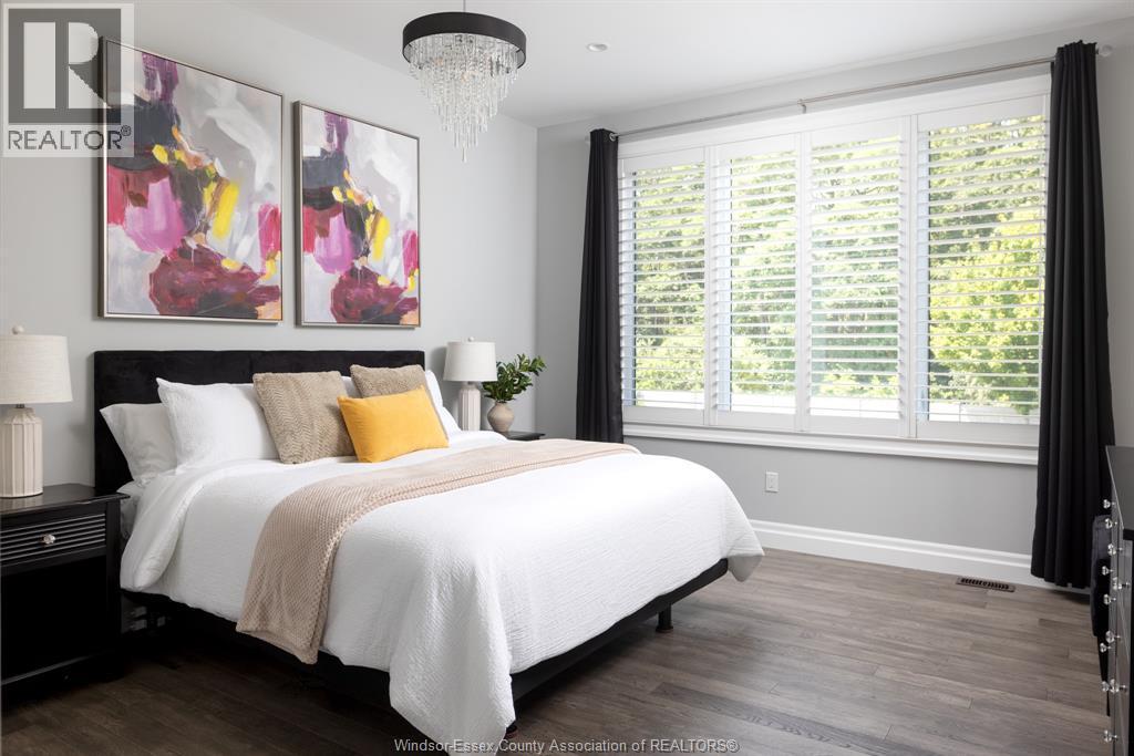 6005 Silver Maple Road, Lasalle, ON - Indoor Photo Showing Bedroom