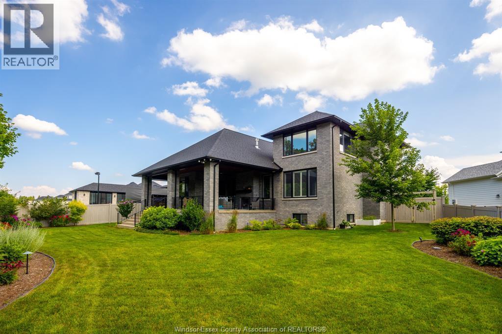 6005 Silver Maple Road, Lasalle, ON - Outdoor