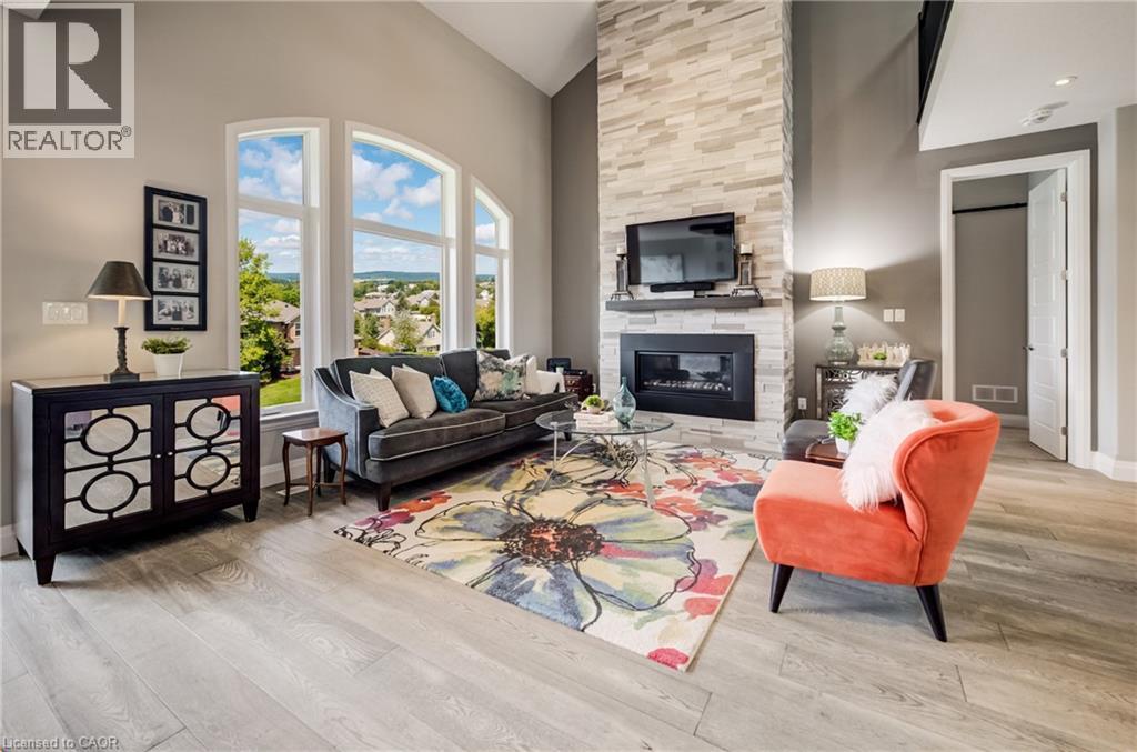 248 Evens Pond Crescent, Kitchener, ON