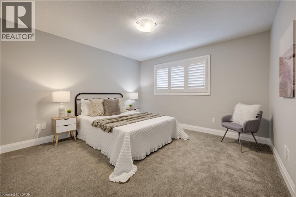 248 Evens Pond Crescent, Kitchener, ON