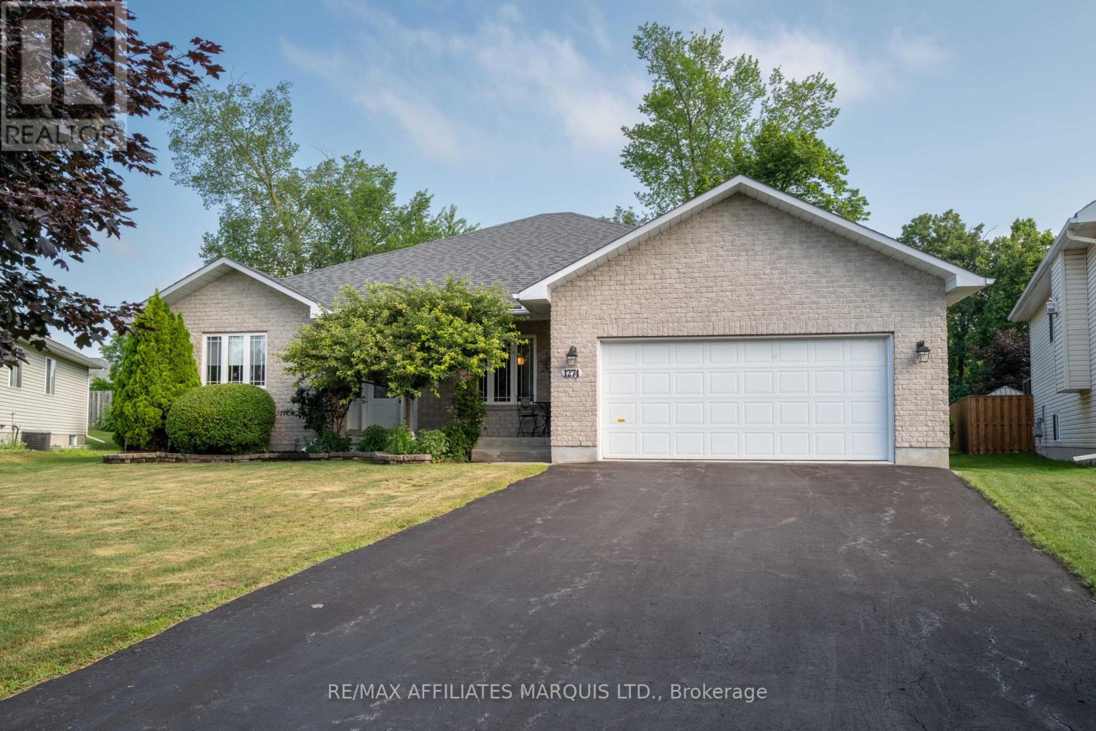 Street View - 1274 Daprat Avenue, Cornwall, ON