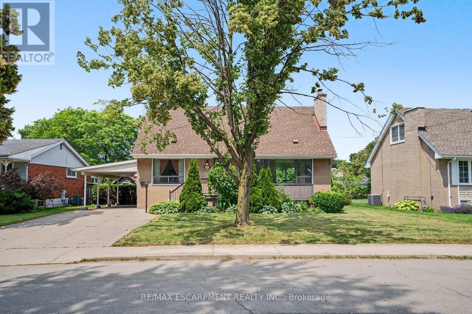 11 Marshall Avenue, Hamilton, ON