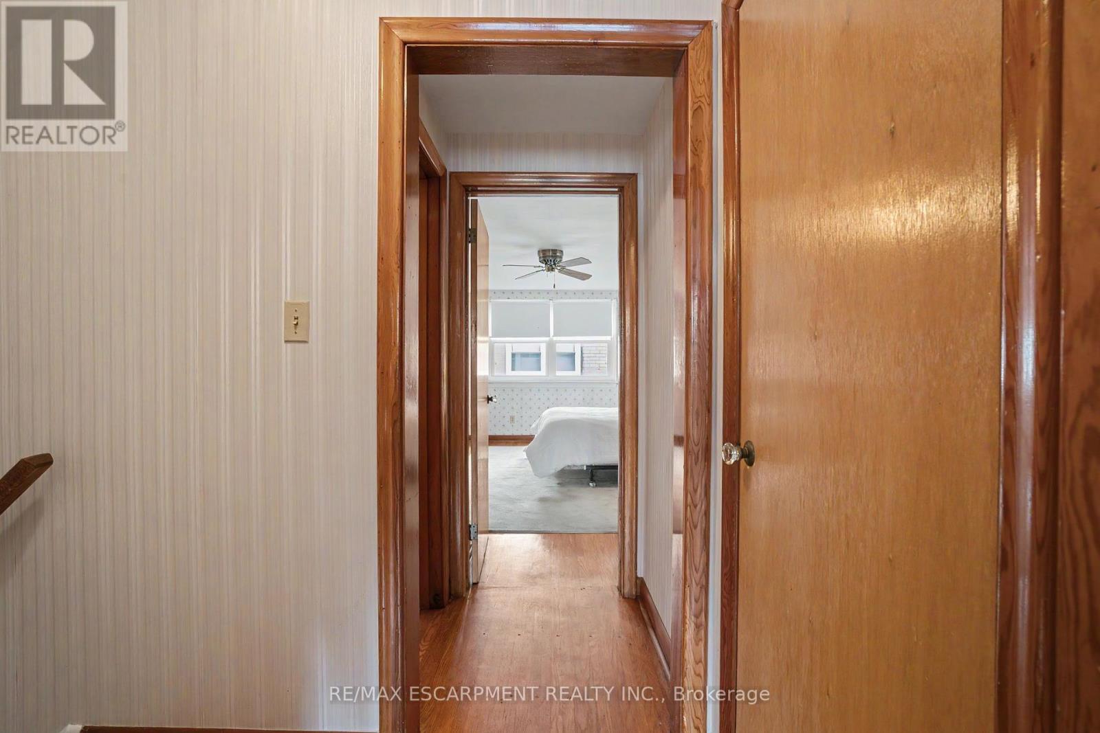 11 Marshall Avenue, Hamilton, ON