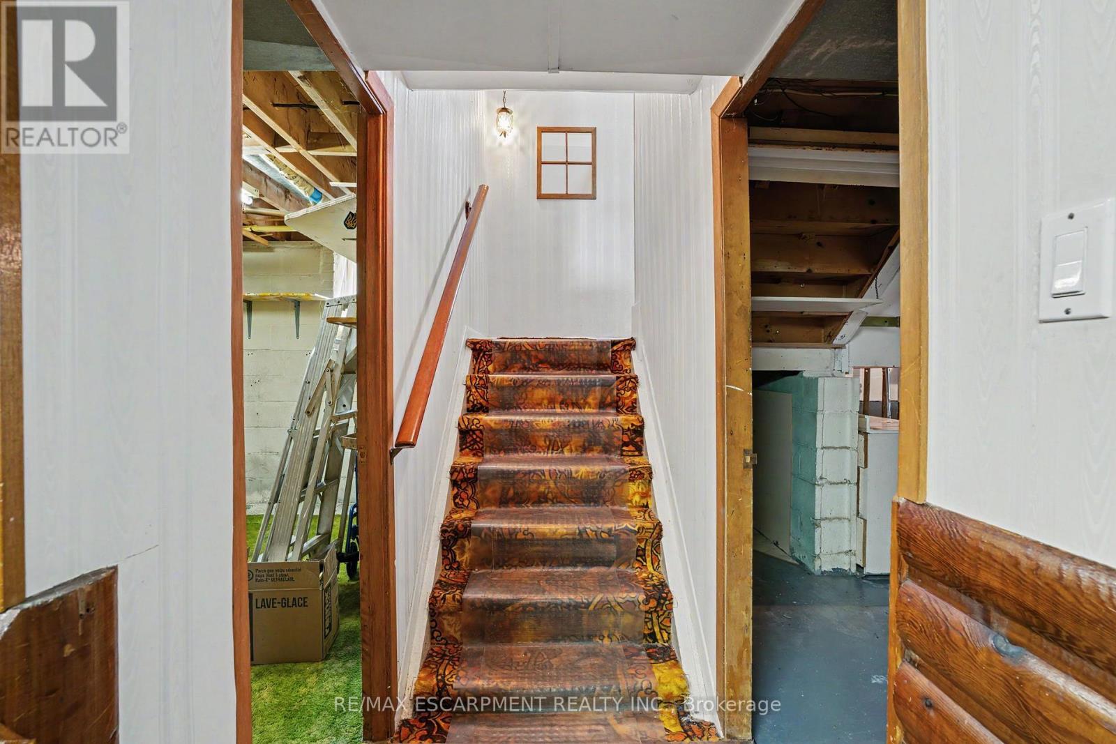 11 Marshall Avenue, Hamilton, ON