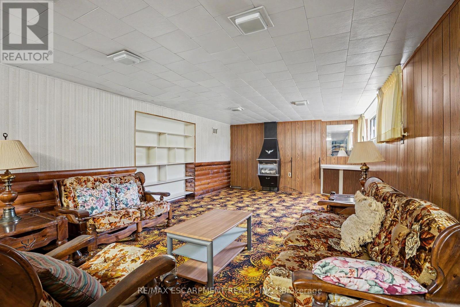 11 Marshall Avenue, Hamilton, ON
