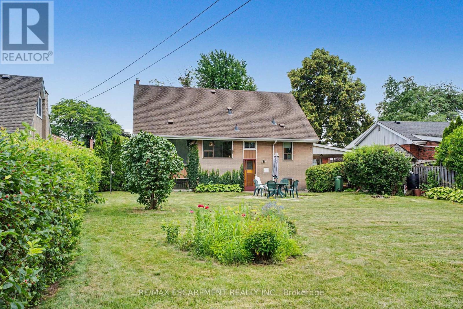 11 Marshall Avenue, Hamilton, ON