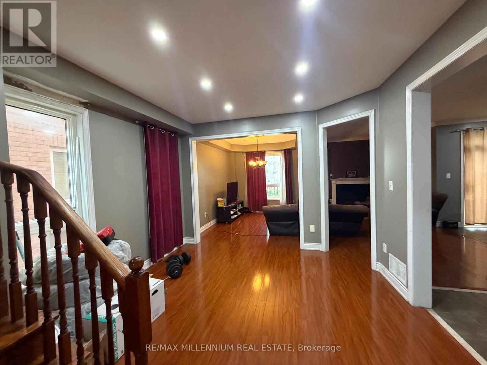 Upper - 33 Nomad Crescent, Brampton, ON - Indoor Photo Showing Other Room