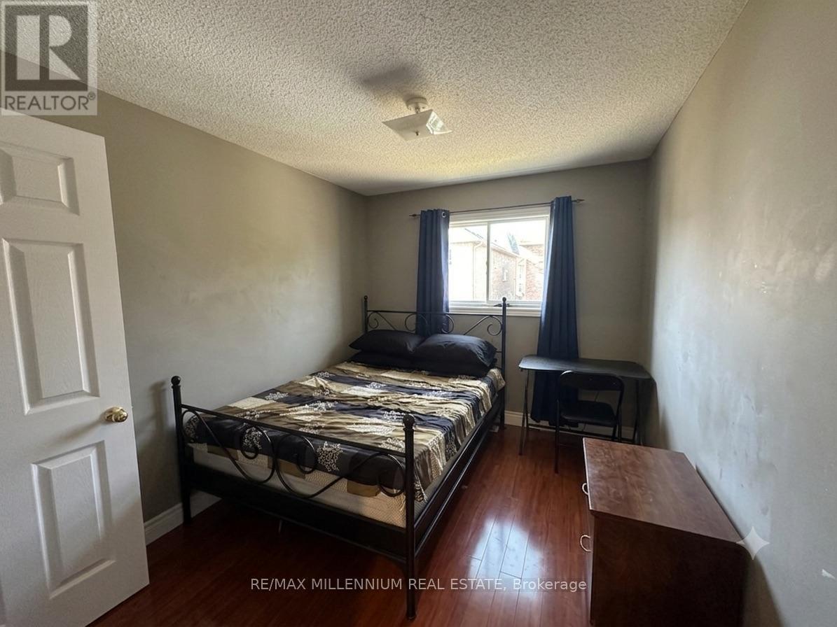 Upper - 33 Nomad Crescent, Brampton, ON - Indoor Photo Showing Bedroom
