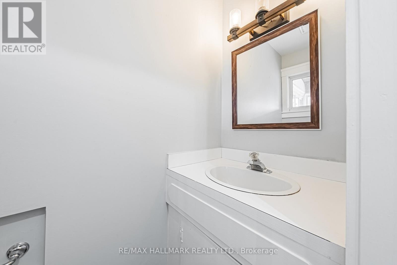 1292 Glancaster Road, Hamilton, ON