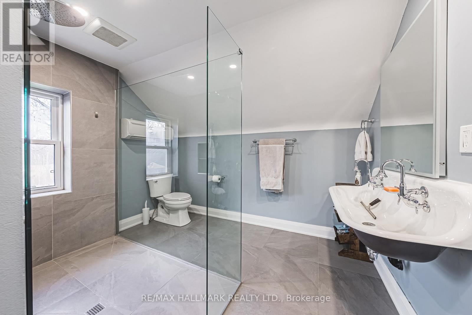 1292 Glancaster Road, Hamilton, ON