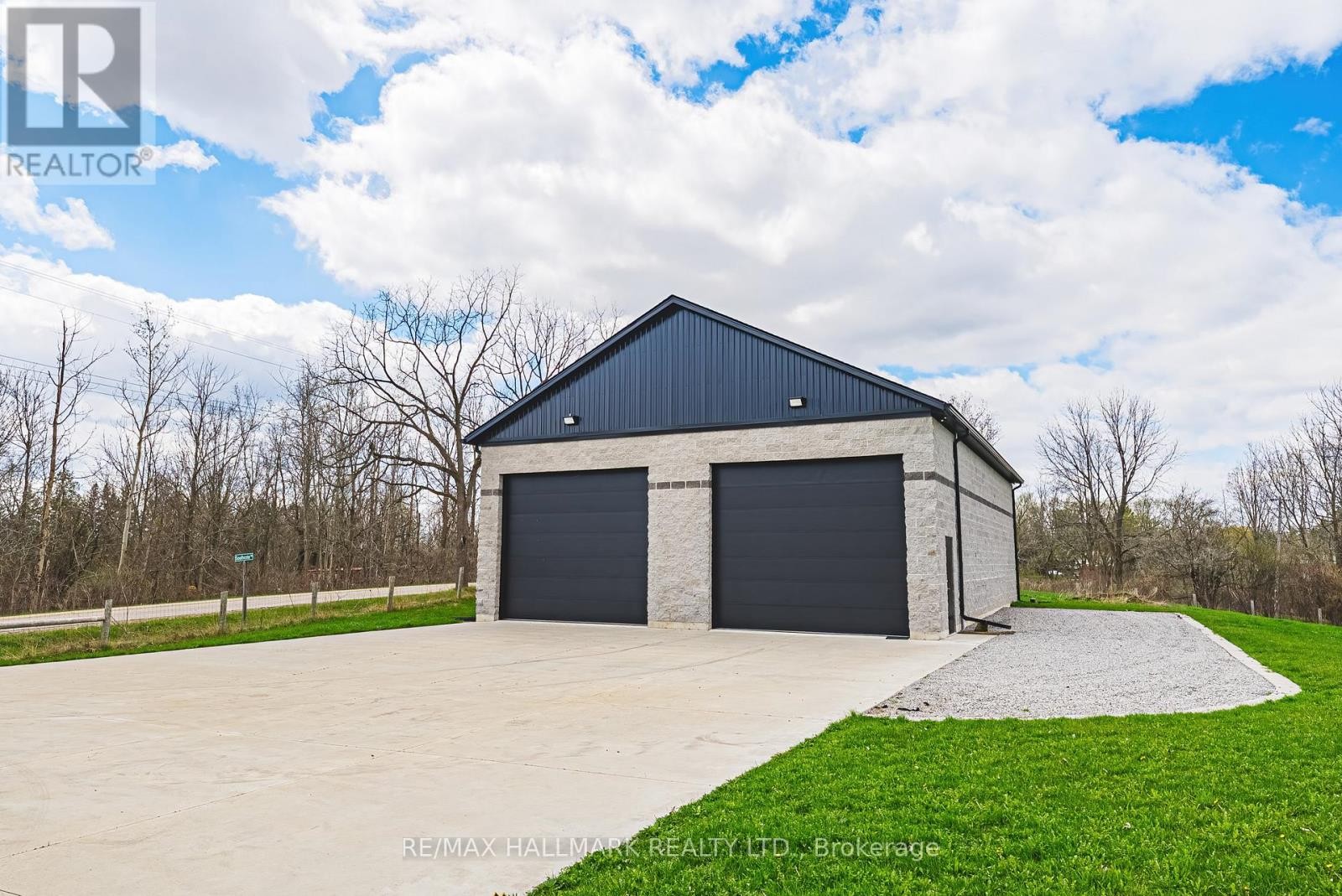 1292 Glancaster Road, Hamilton, ON