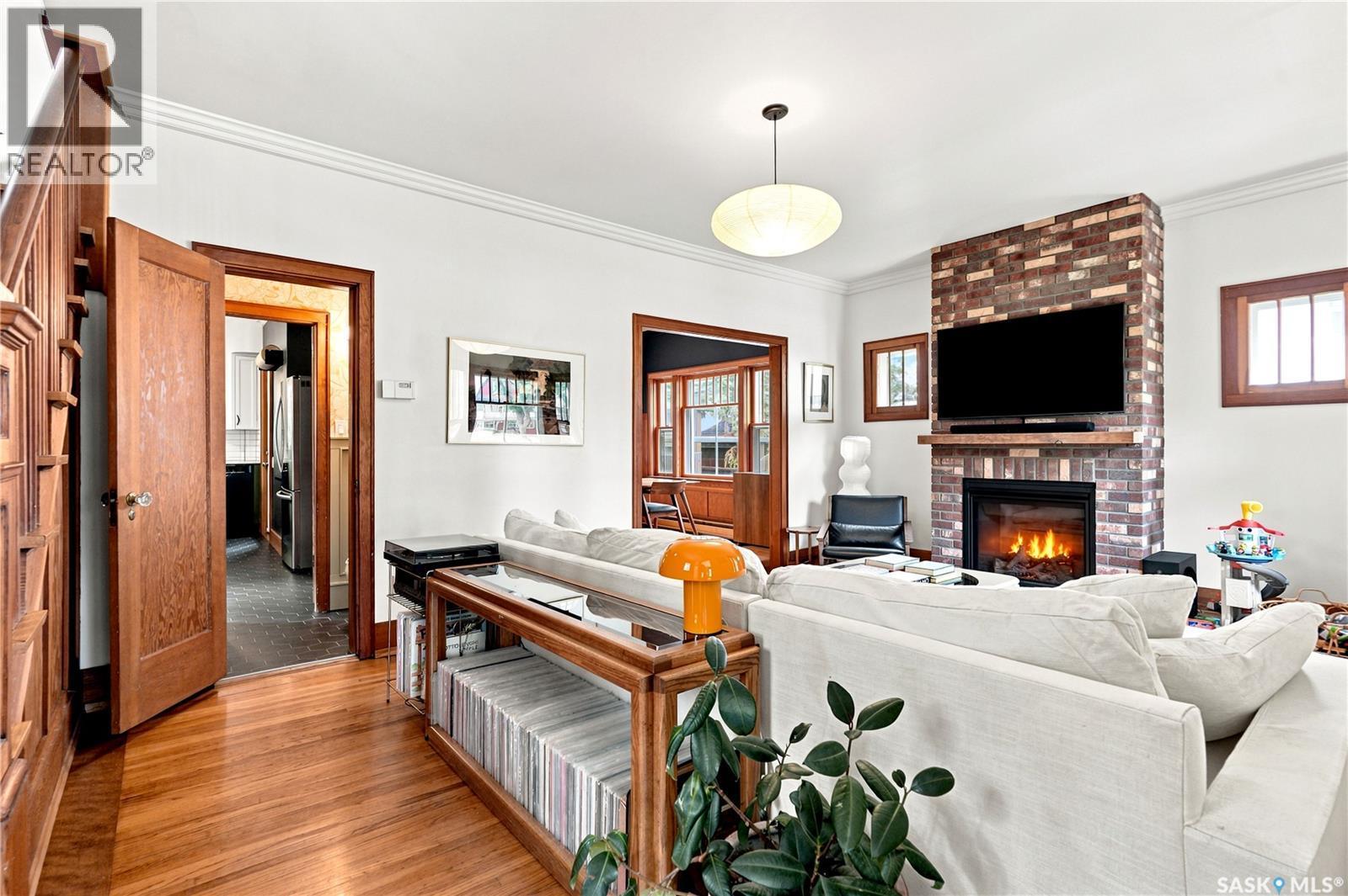 322 29Th Street W, Saskatoon, SK