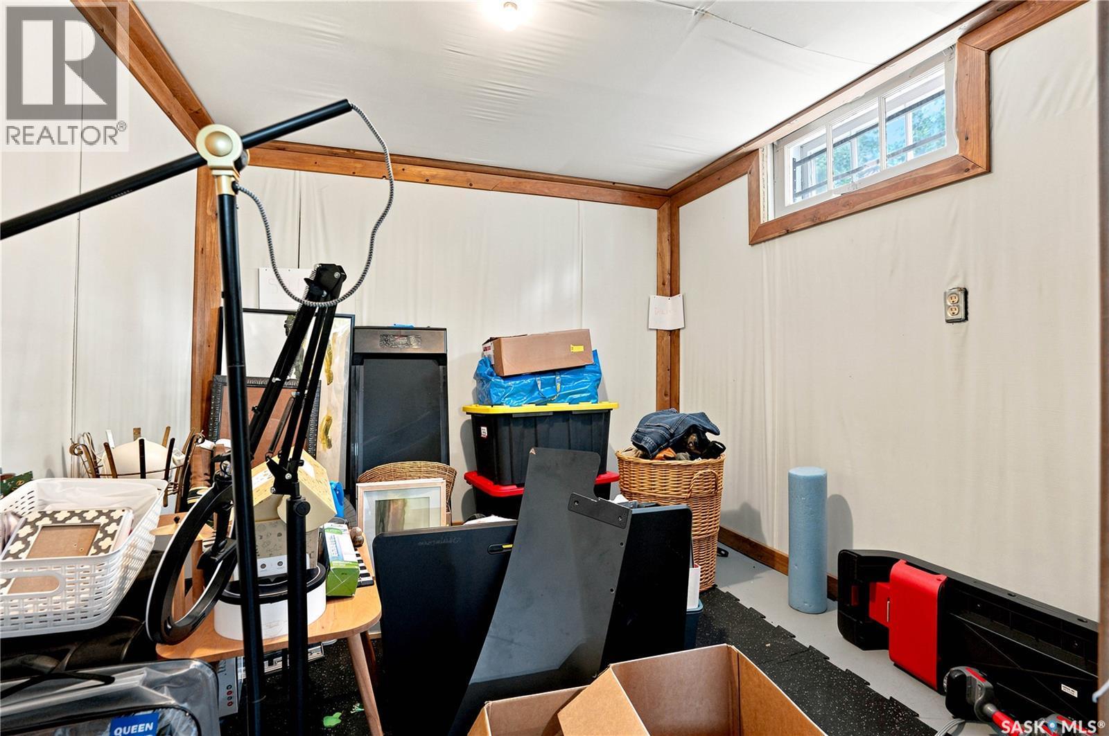 322 29Th Street W, Saskatoon, SK