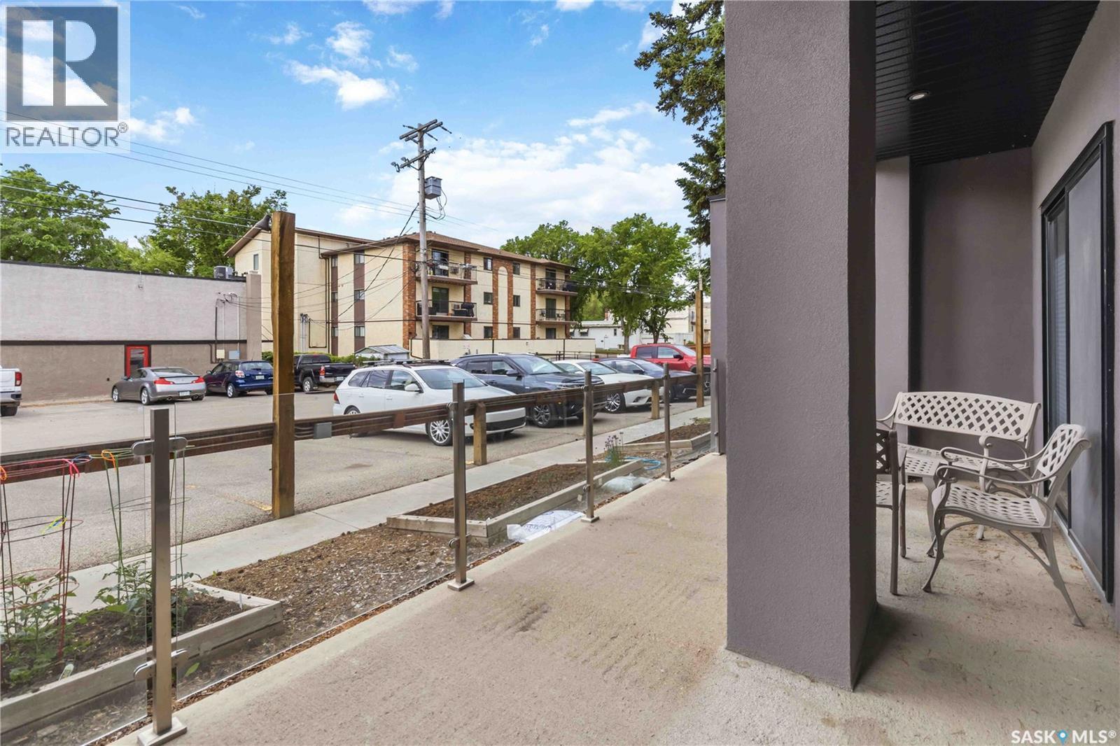 104 1010 Main Street, Saskatoon, SK - Outdoor