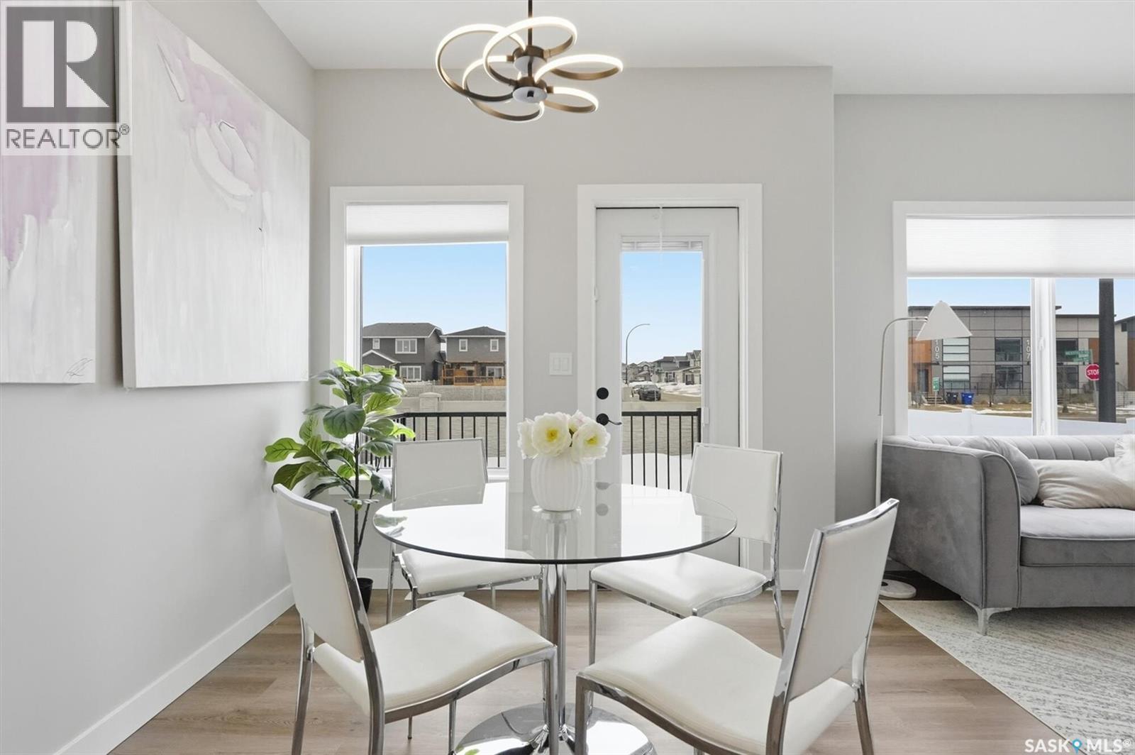1218 Yuel Way, Saskatoon, SK - Indoor Photo Showing Dining Room