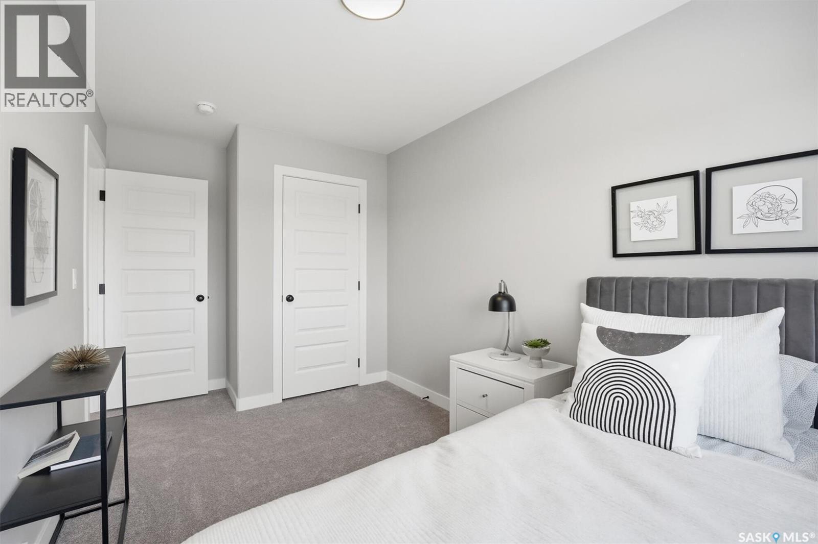 1218 Yuel Way, Saskatoon, SK - Indoor Photo Showing Bedroom