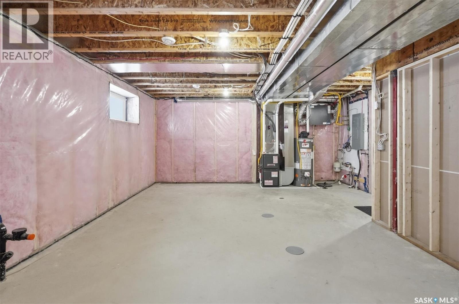 1218 Yuel Way, Saskatoon, SK - Indoor Photo Showing Basement