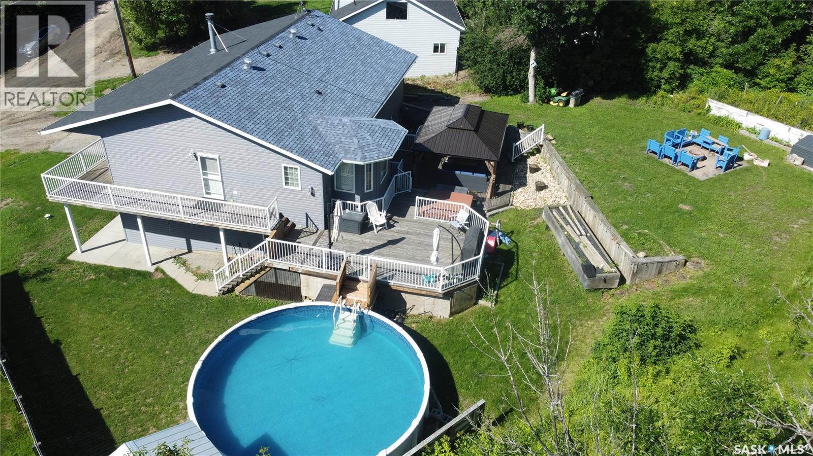 28 Alice Crescent, North Grove, SK