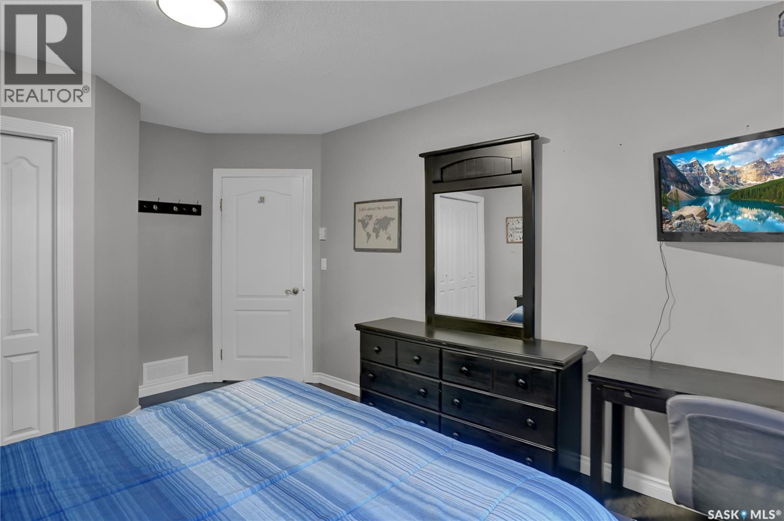 28 Alice Crescent, North Grove, SK