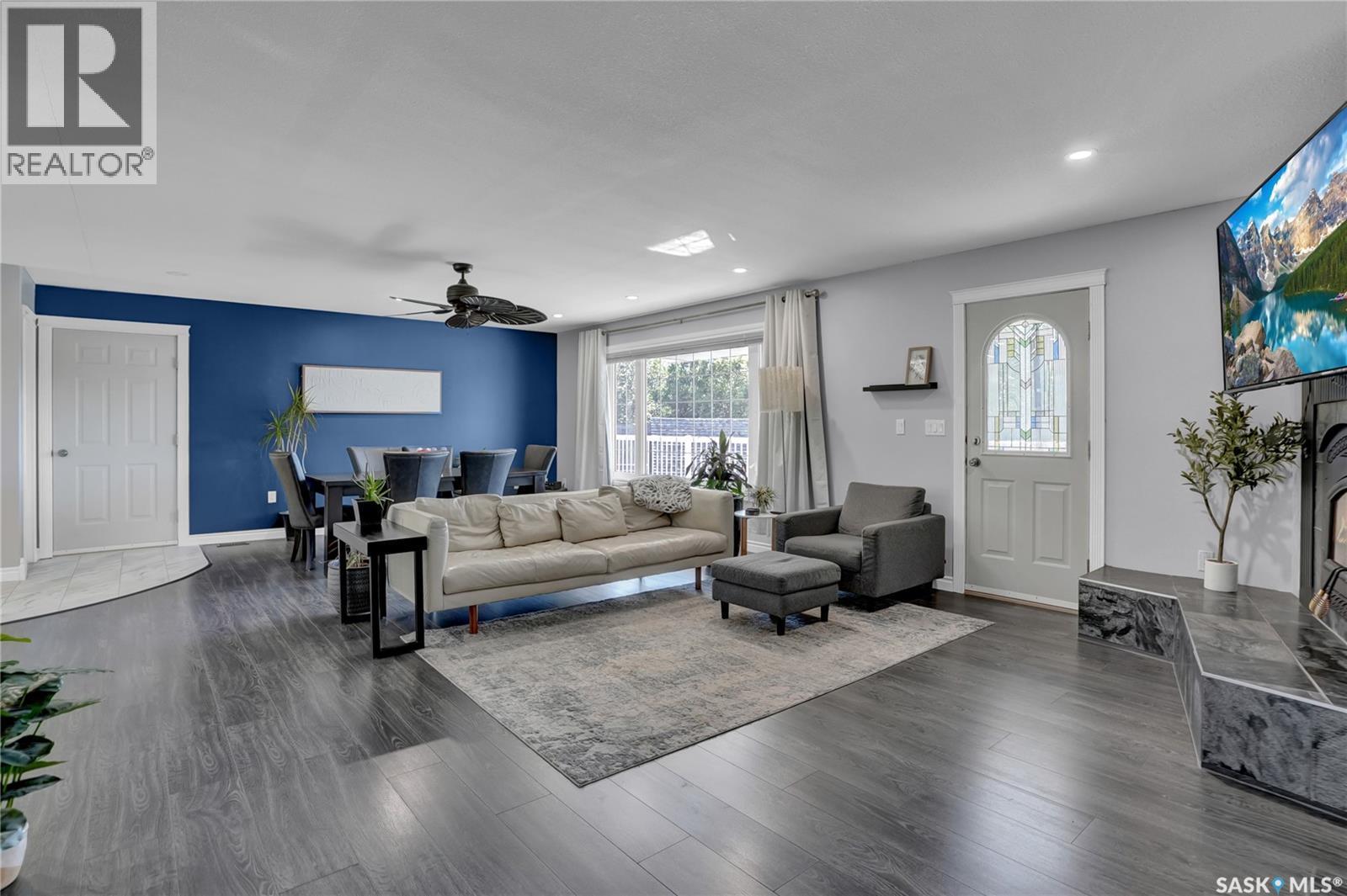 28 Alice Crescent, North Grove, SK