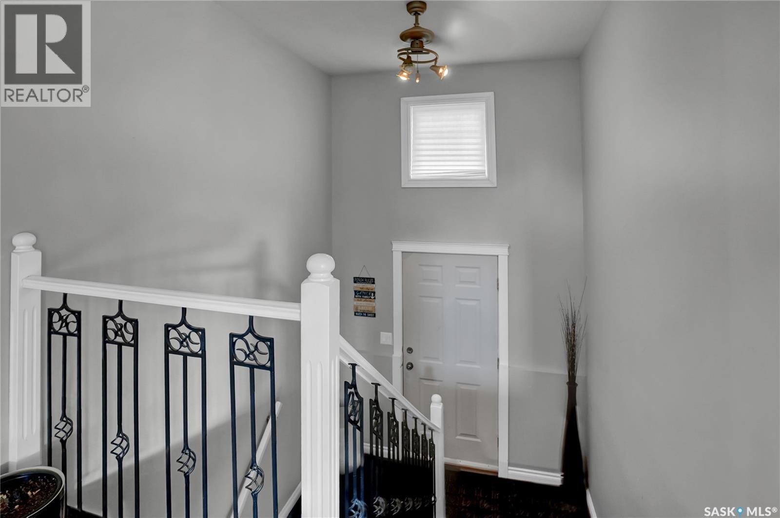 28 Alice Crescent, North Grove, SK