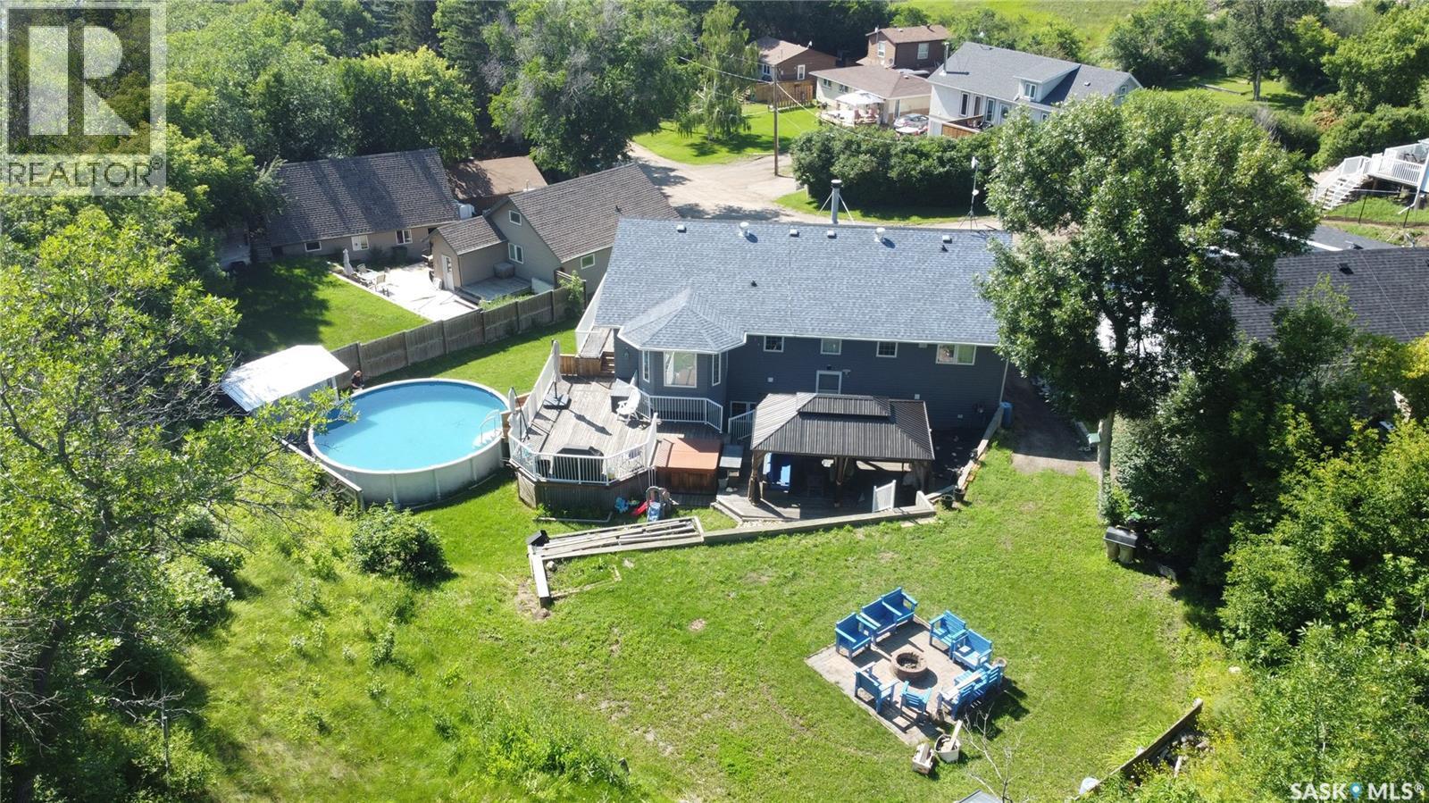 28 Alice Crescent, North Grove, SK
