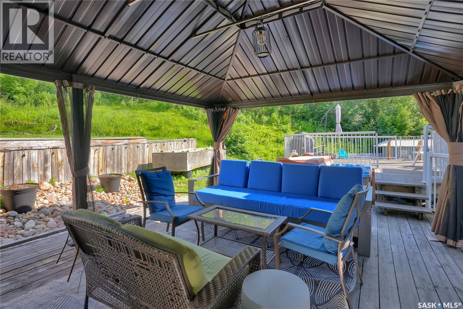 28 Alice Crescent, North Grove, SK