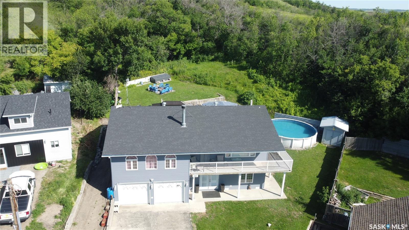 28 Alice Crescent, North Grove, SK