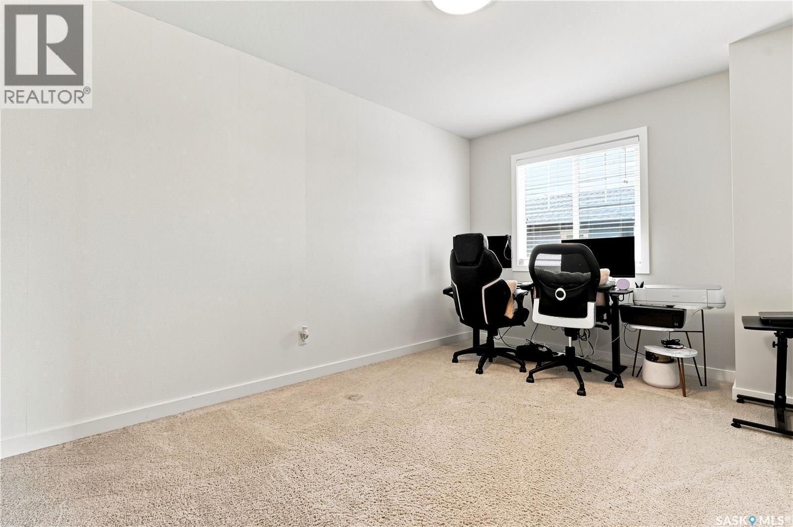 311 1303 Paton Crescent, Saskatoon, SK - Indoor Photo Showing Office