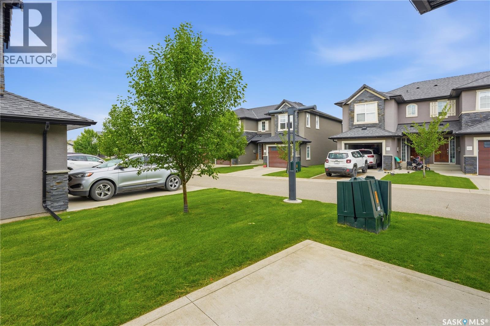 311 1303 Paton Crescent, Saskatoon, SK - Outdoor
