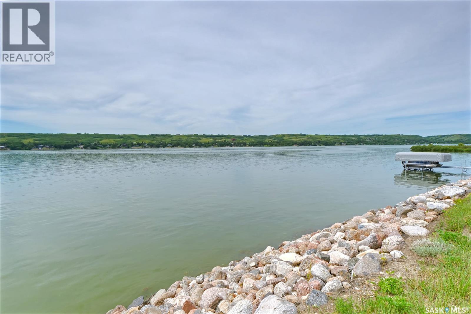 805 Daniel Drive, Buffalo Pound Lake, SK
