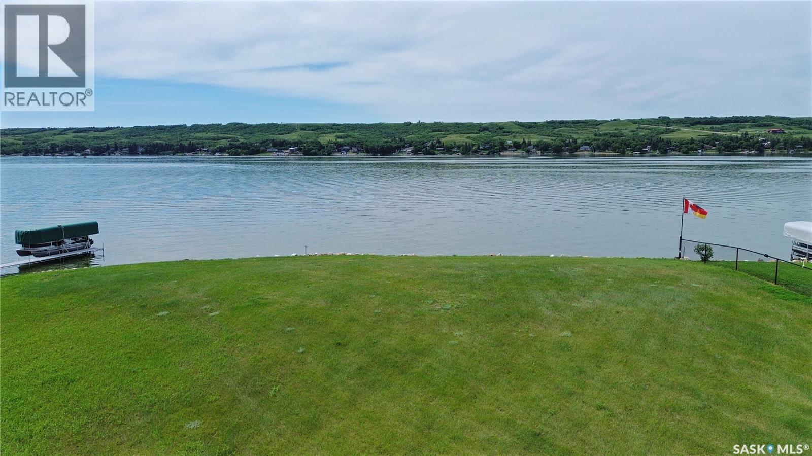 805 Daniel Drive, Buffalo Pound Lake, SK