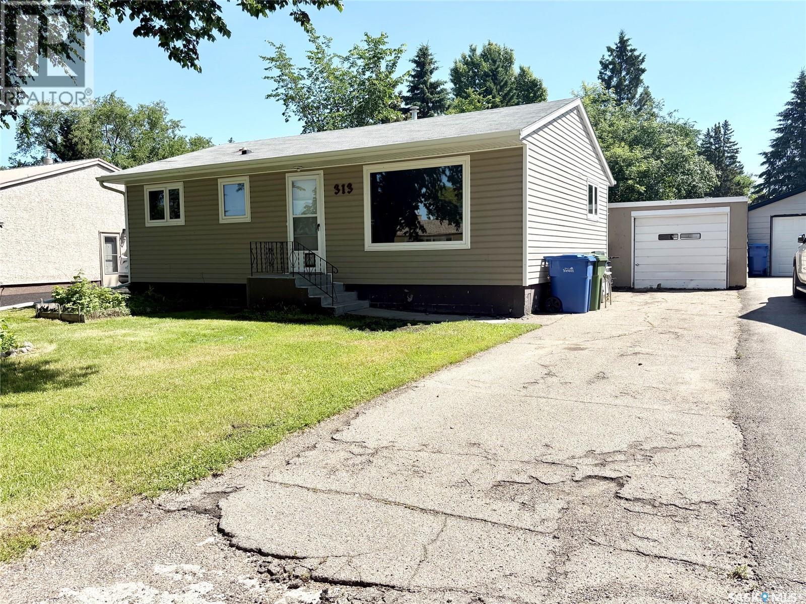 313 Myrtle Avenue N, Yorkton, SK