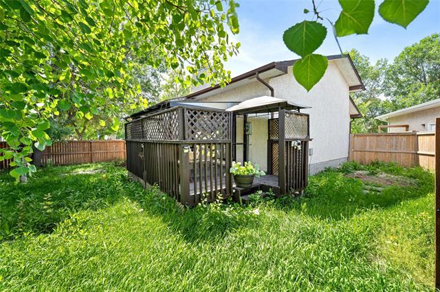 215 Garton Ave, Winnipeg, MB