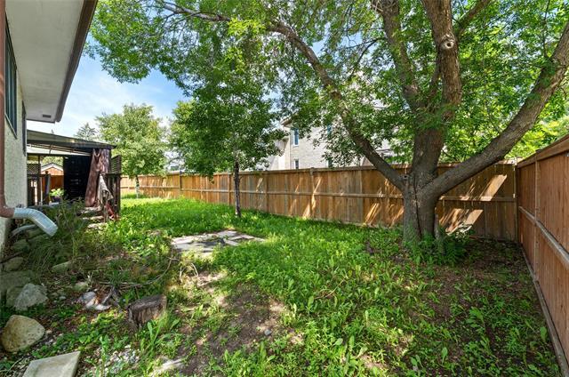 215 Garton Ave, Winnipeg, MB