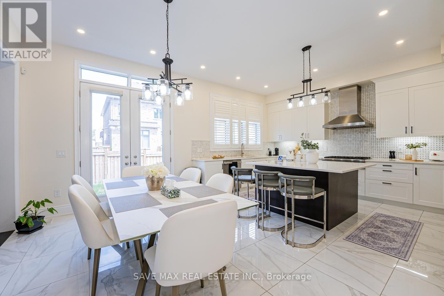 19 Daisy Meadow Crescent, Caledon, ON