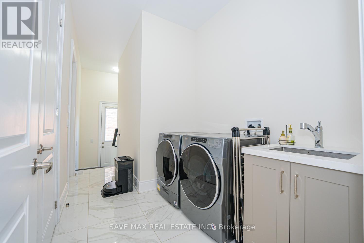 19 Daisy Meadow Crescent, Caledon, ON