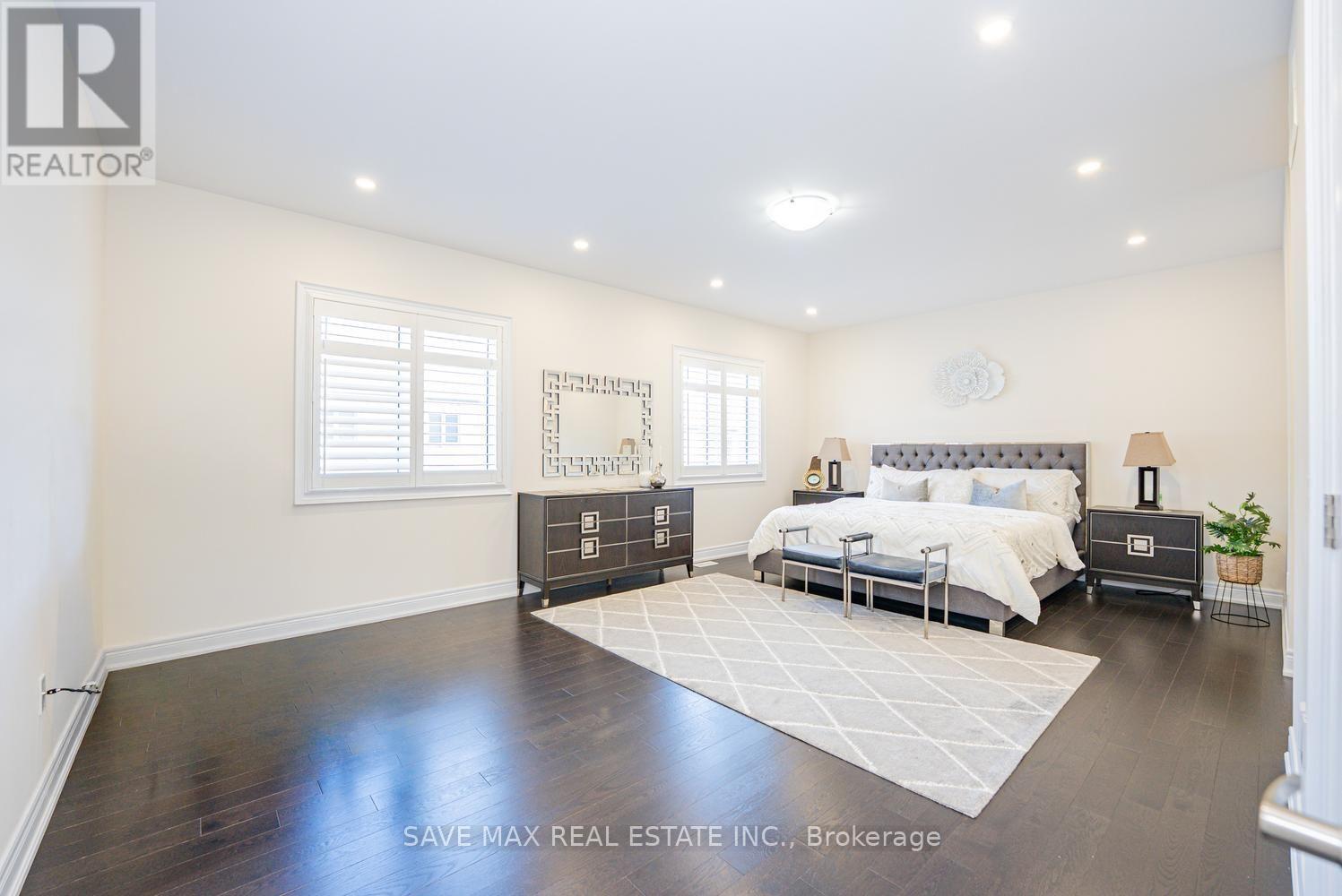 19 Daisy Meadow Crescent, Caledon, ON