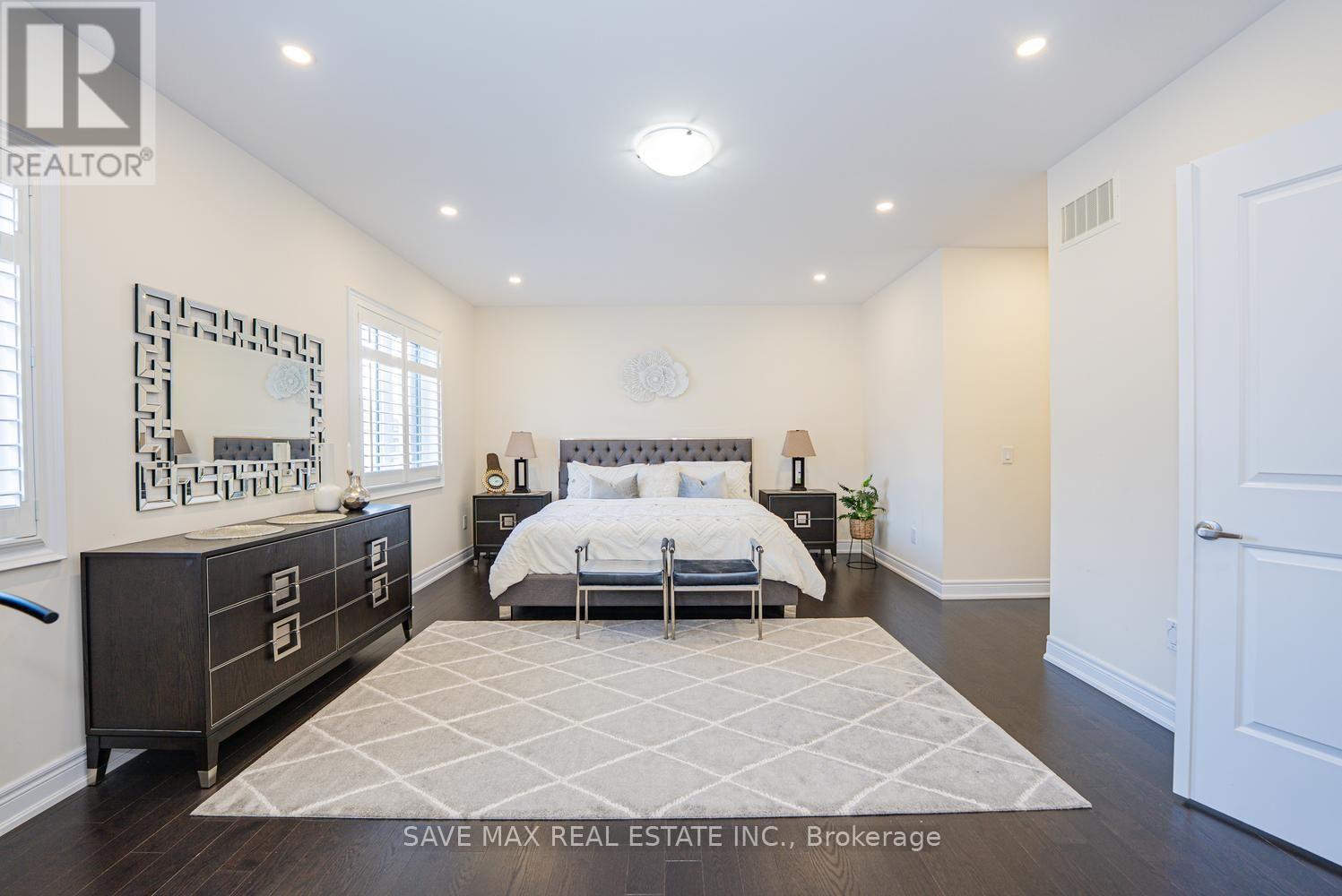 19 Daisy Meadow Crescent, Caledon, ON