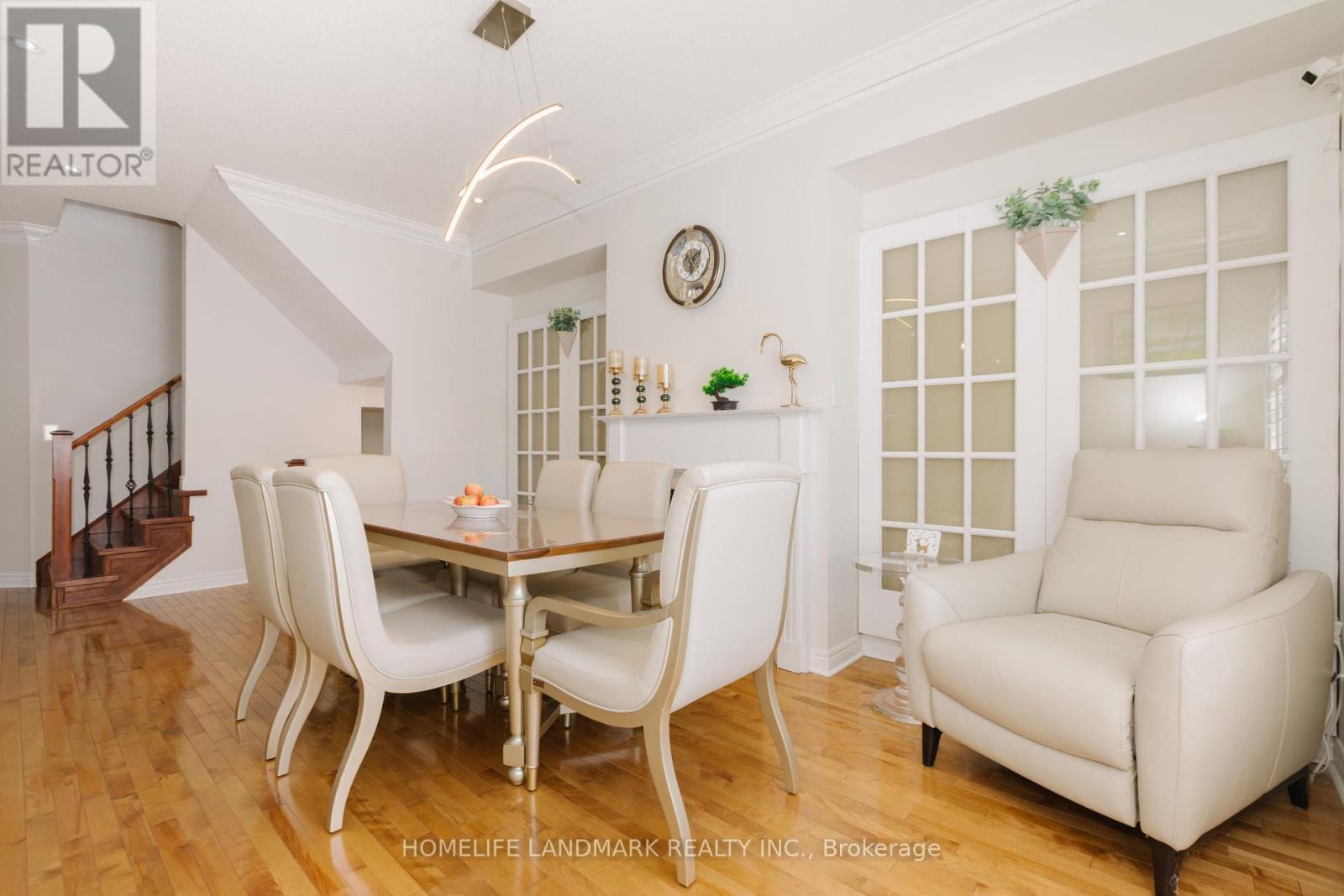 3432 Eglinton Avenue W, Mississauga, ON