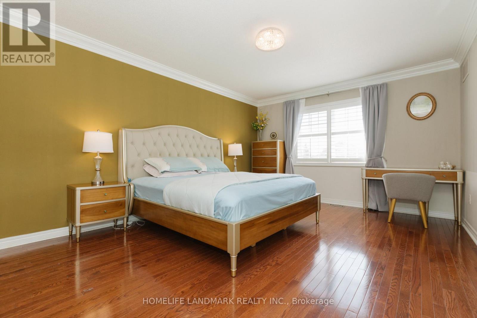 3432 Eglinton Avenue W, Mississauga, ON