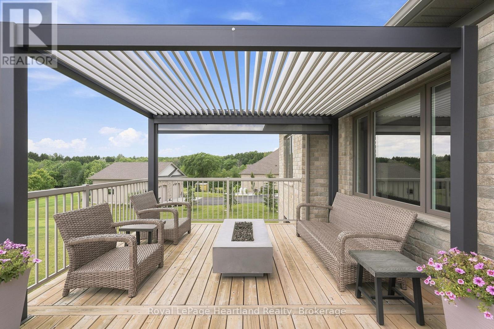 129 Sharron Court, Mapleton, ON