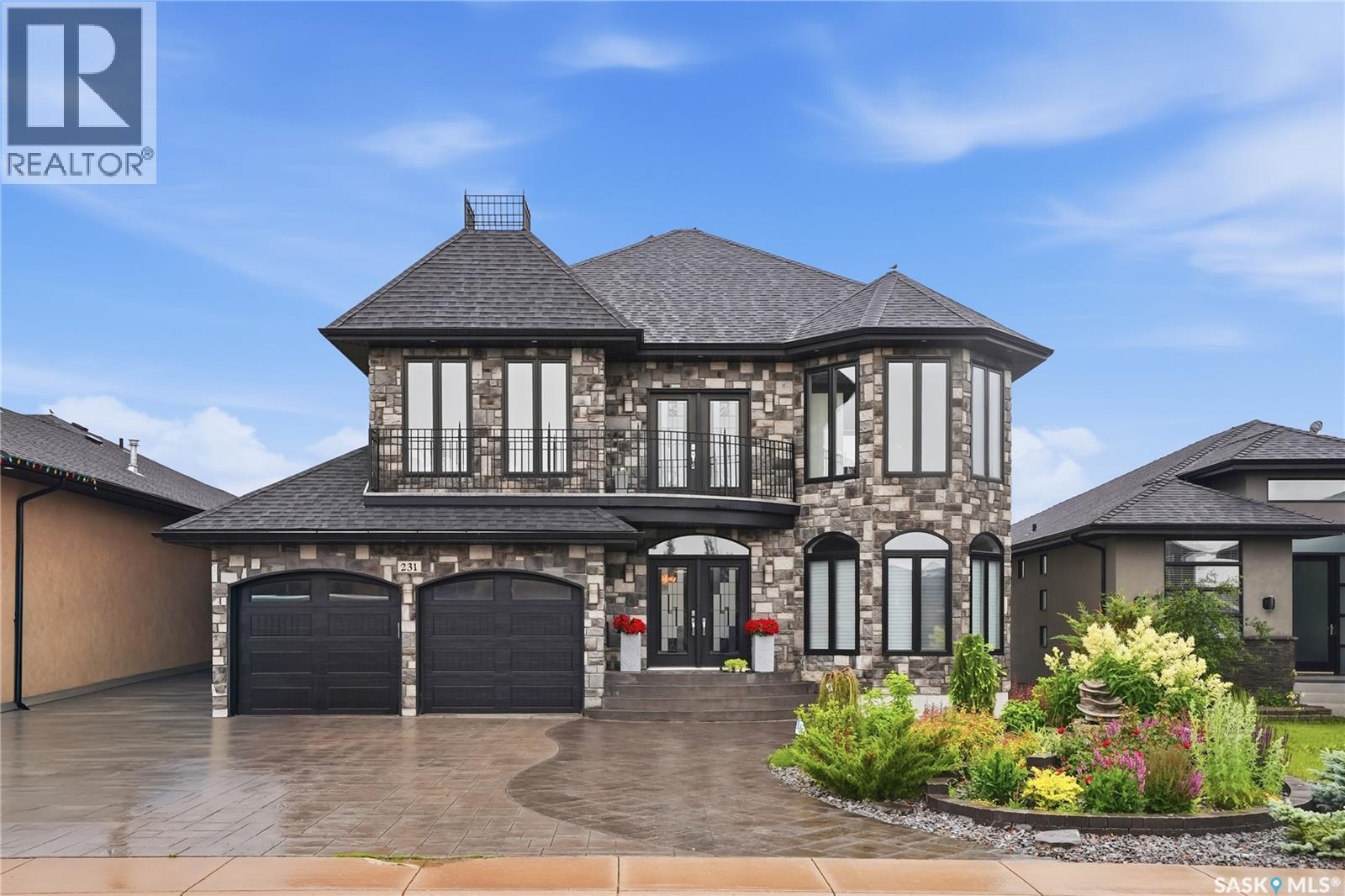 231 Fleming Crescent, Saskatoon, SK