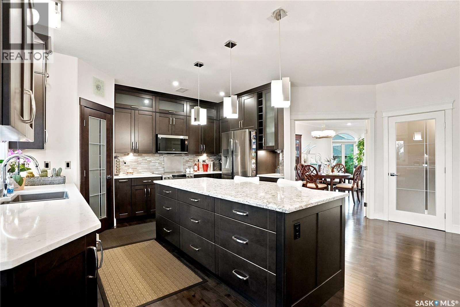 231 Fleming Crescent, Saskatoon, SK