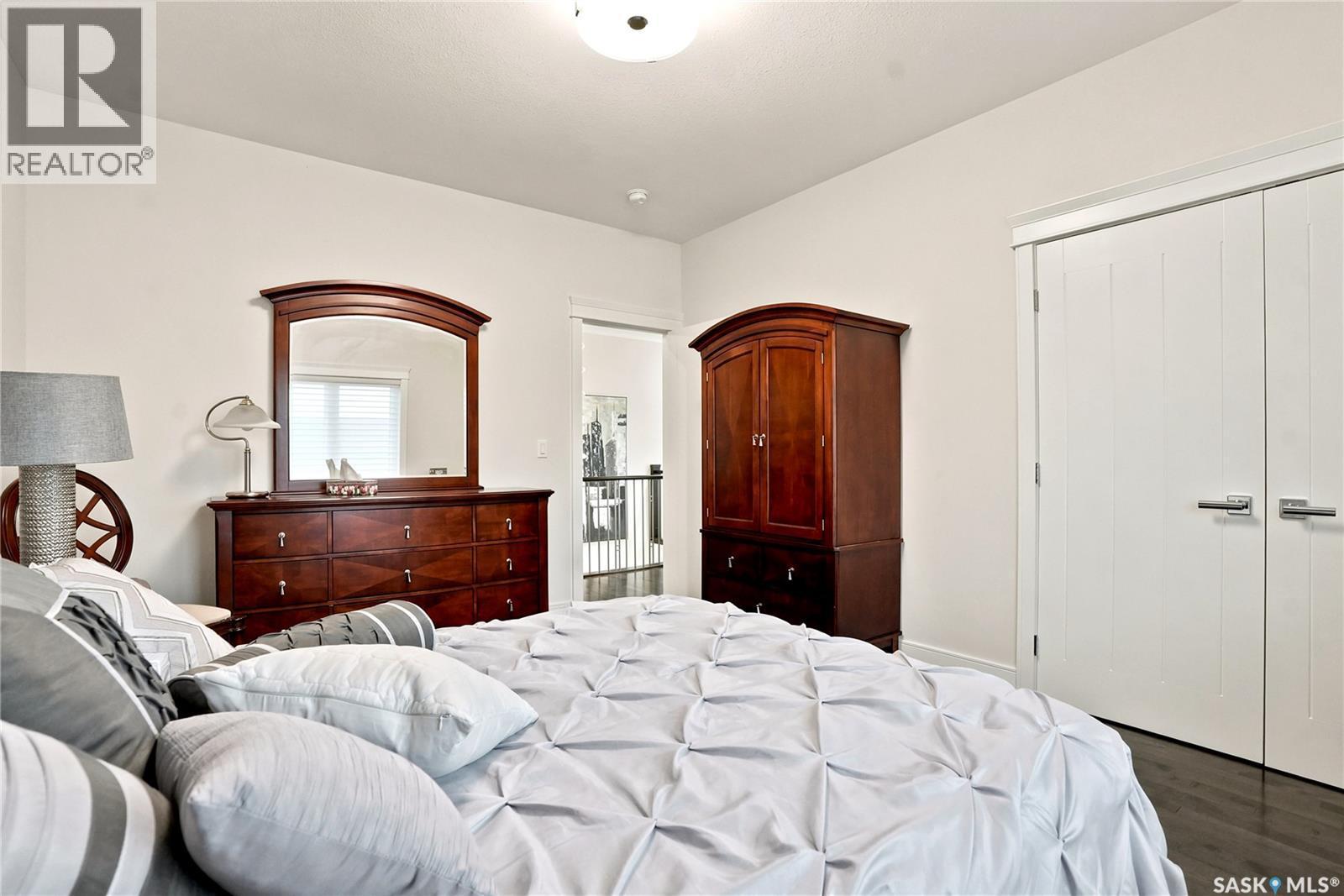 231 Fleming Crescent, Saskatoon, SK