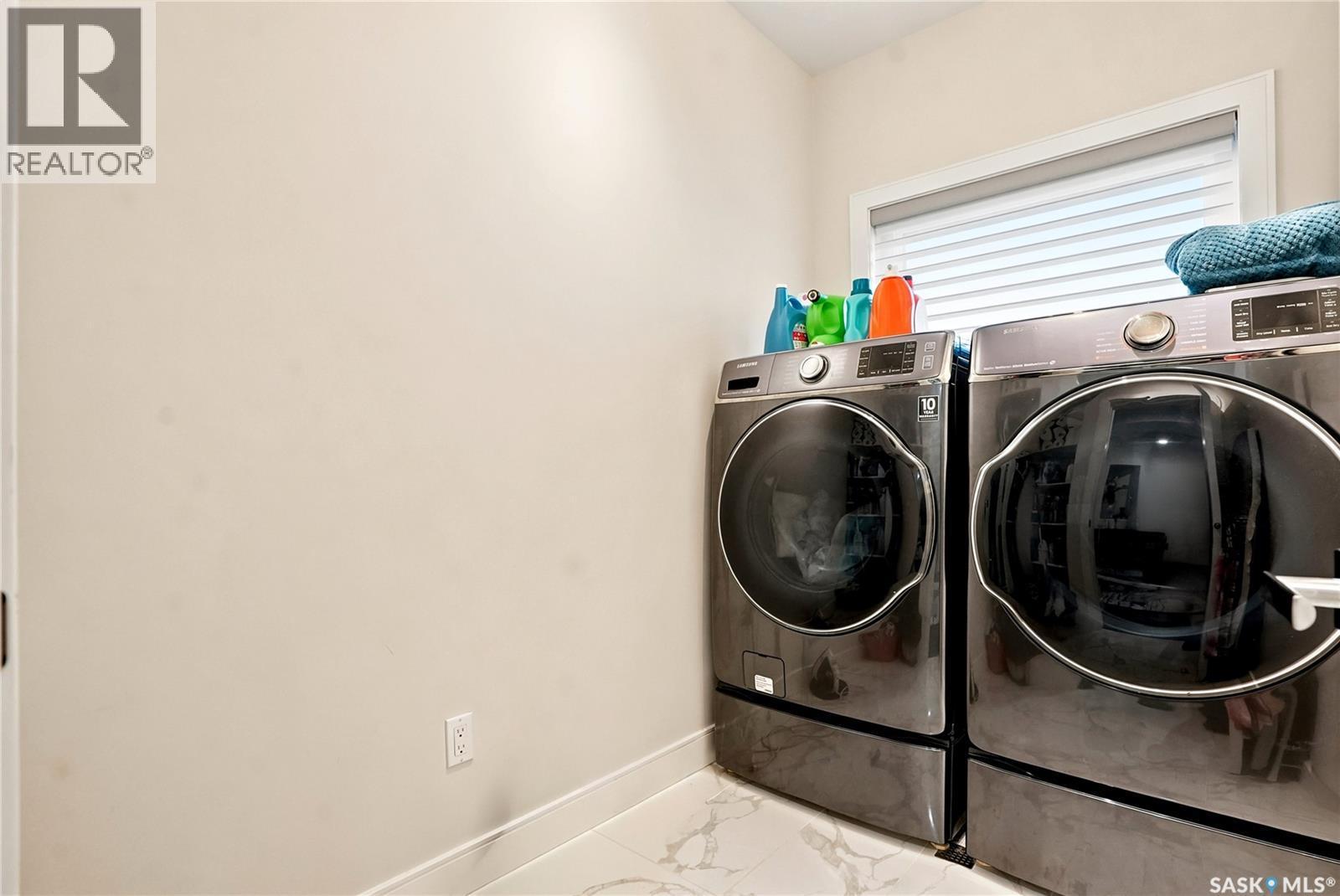 231 Fleming Crescent, Saskatoon, SK