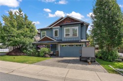 2364 Chilco Rd View Royal, BC V8Z 3K6