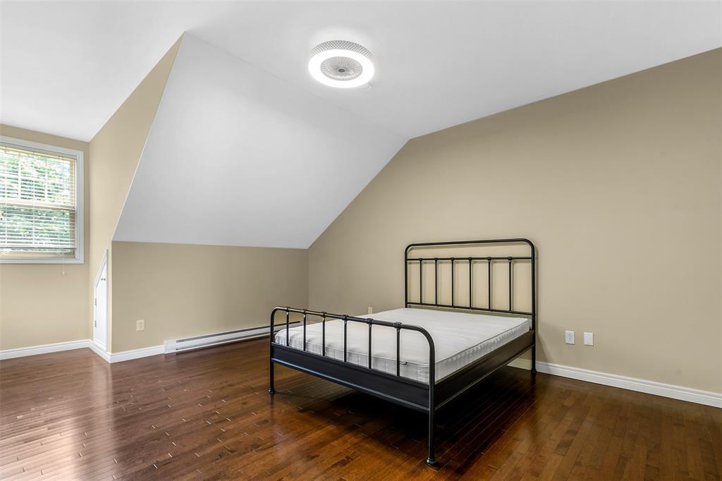 205-70 Freshwater Road, St. John'S, NL - Indoor Photo Showing Bedroom