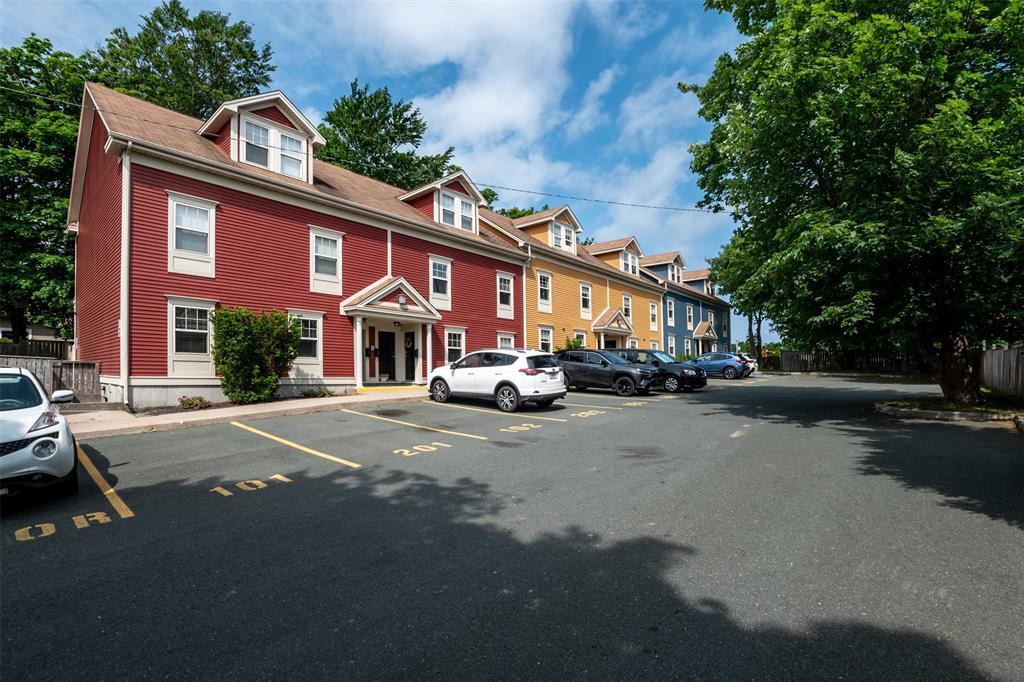 205-70 Freshwater Road, St. John'S, NL - Outdoor
